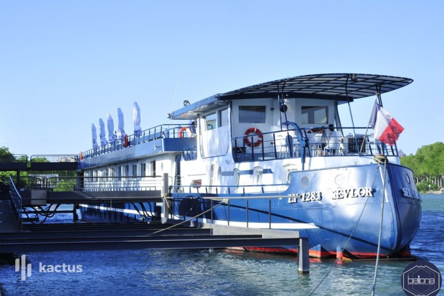 Extérieur du Bateau Bellona